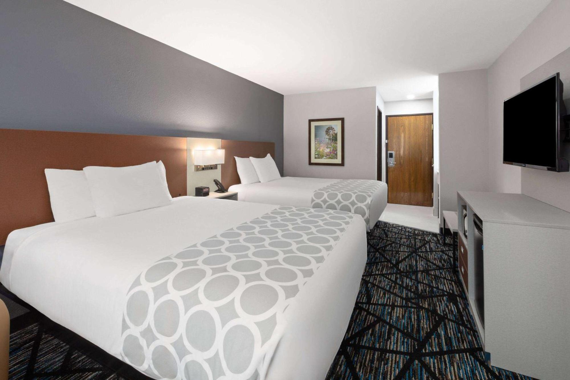 Hotel Baymont By Wyndham Warrenton Exterior foto
