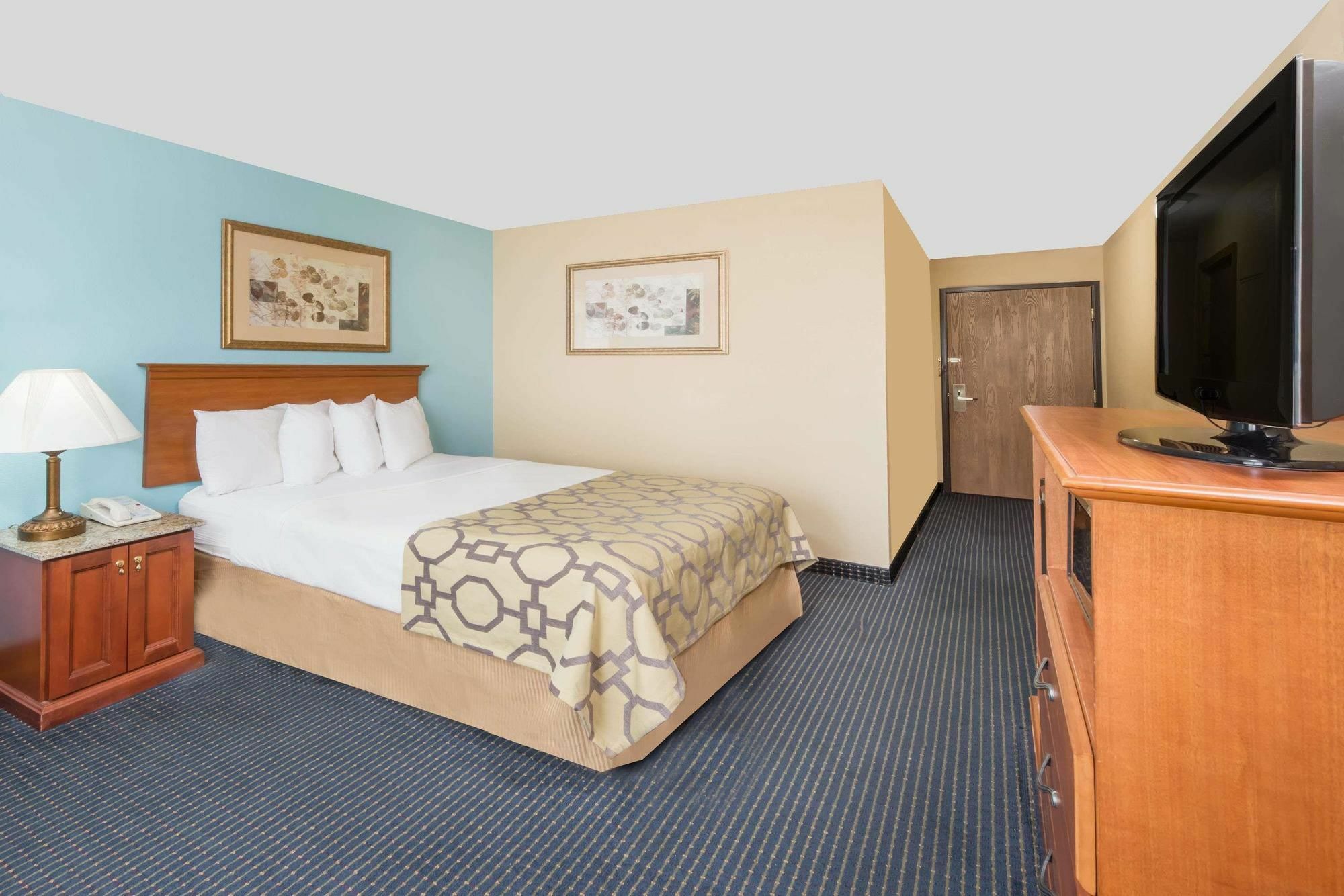 Hotel Baymont By Wyndham Warrenton Exterior foto